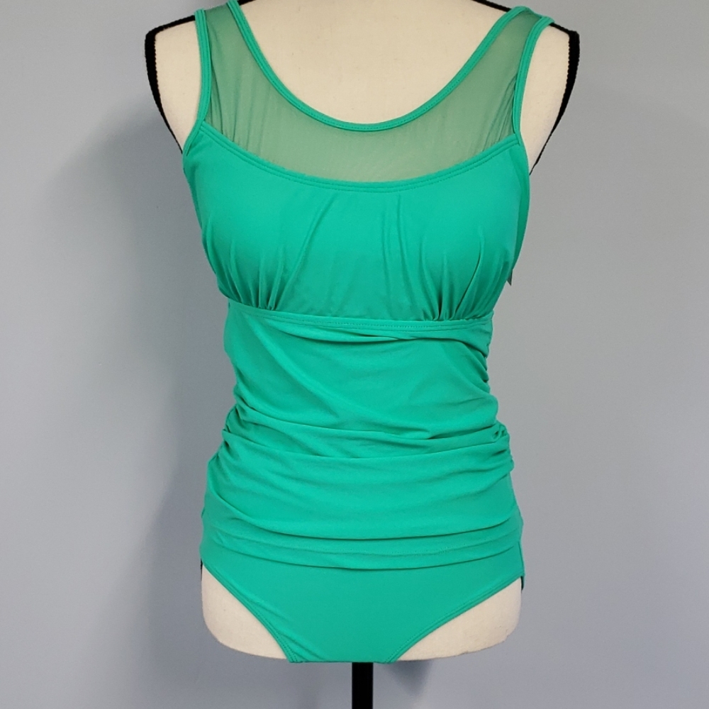Zeagoo one piece bathing suit NWT